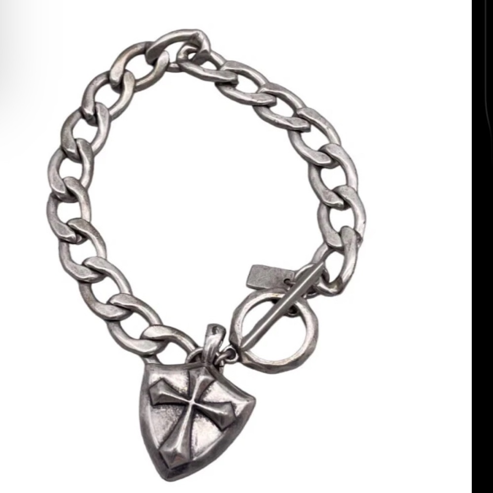 Chunky Silver Chain-Link Jewelry Bracelet